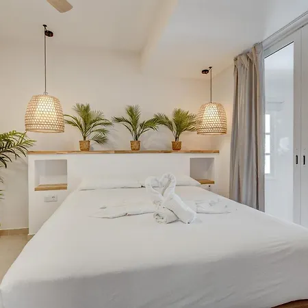 Aguaviva E1 * 卡亚俄萨尔瓦赫