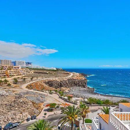 Good Mood Sunny Seaview Apartment *